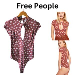 Free People S Bodysuit with keyhole in front and back Brow/Rust with cream birds